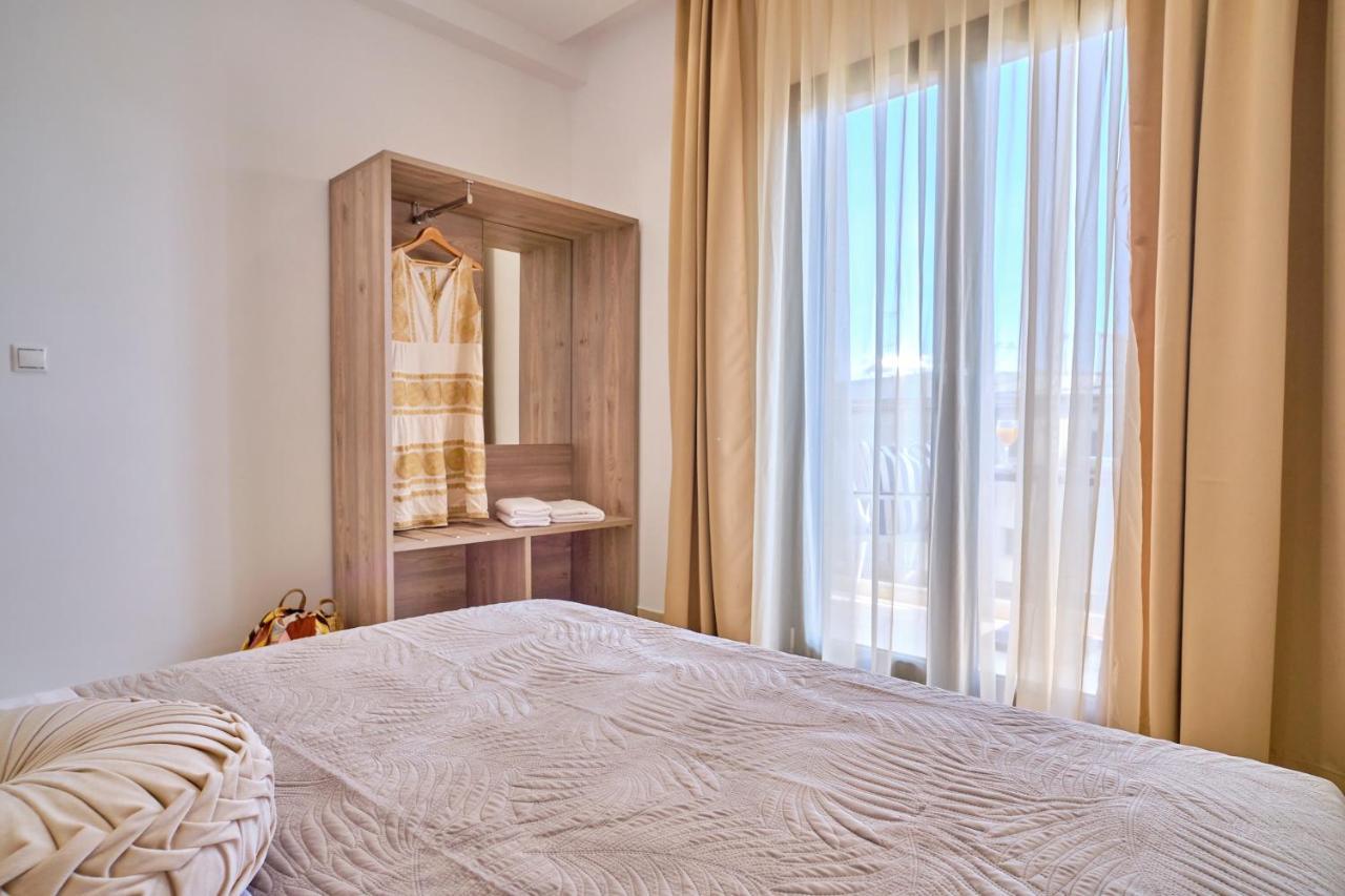 Sunflower Suites Gouvia Corfu מראה חיצוני תמונה