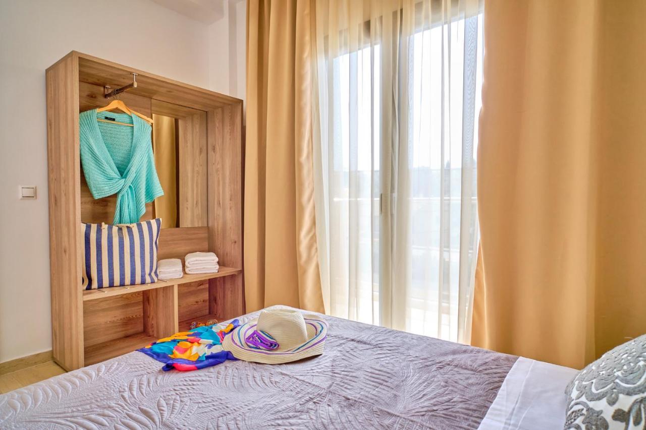 Sunflower Suites Gouvia Corfu מראה חיצוני תמונה