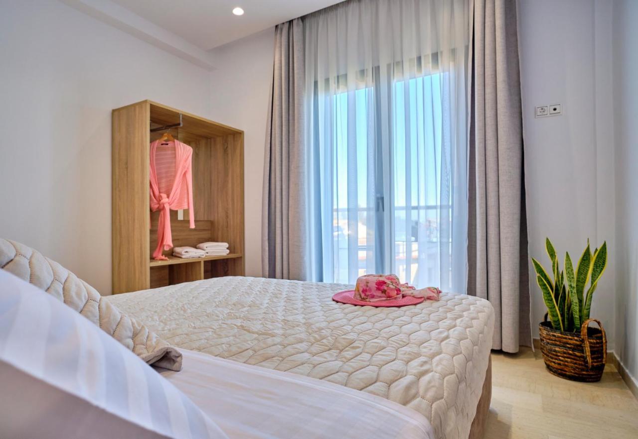 Sunflower Suites Gouvia Corfu מראה חיצוני תמונה