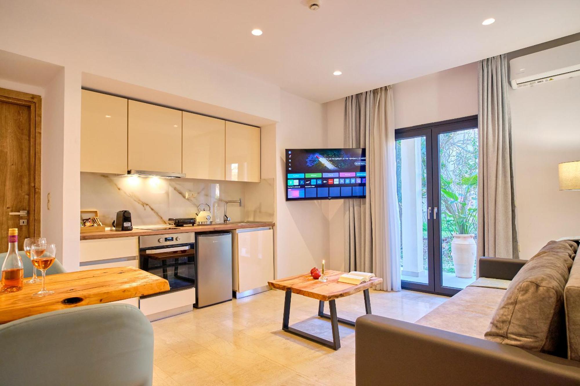 Sunflower Suites Gouvia Corfu מראה חיצוני תמונה